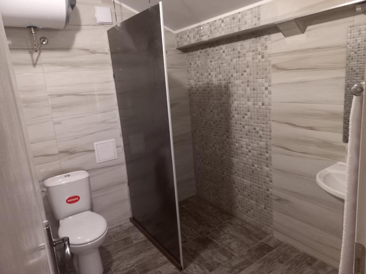 Стаи За Гости Toda Troyan  Ngoại thất bức ảnh